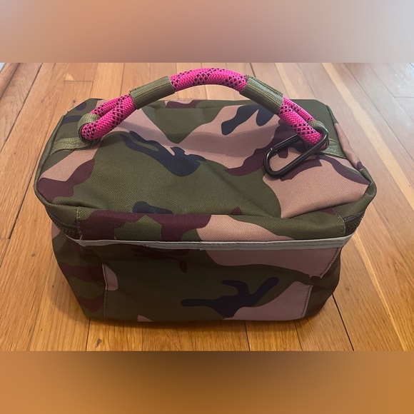 ROVERLUND PET OUT-OF-OFFICE INSULATED FROZEN FOOD CARRY CASE - Picture 3 of 6